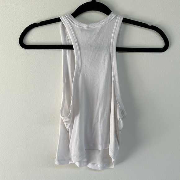 Sunday Best tank cropped | white - Picture 2 of 4
